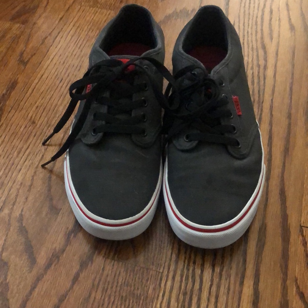 Vans Black and Red Sneakers Classic Skate Style